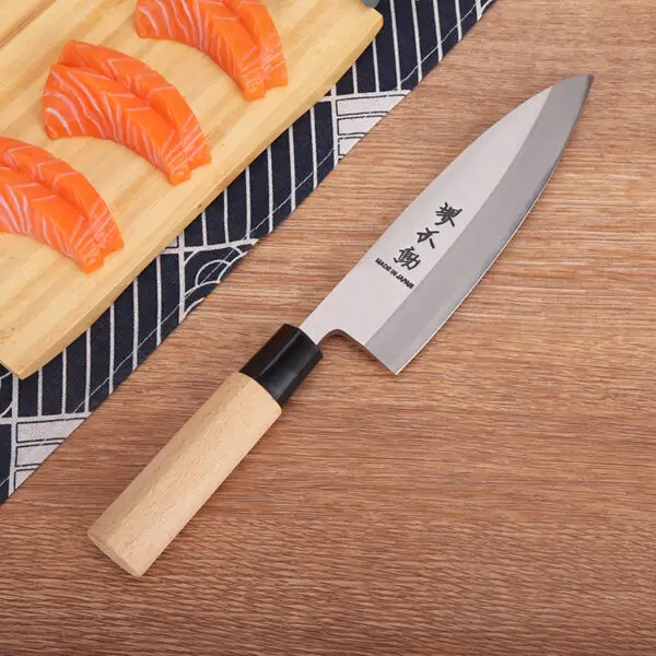 Deba knife with a 21cm blade and single-bevel edge, ideal for traditional Japanese fish butchery."